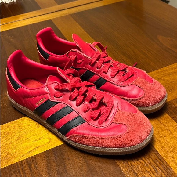 Adidas Red and Black Men's Sneakers, man 8.5, woman about 10, red leather, suede - Picture 10 of 12